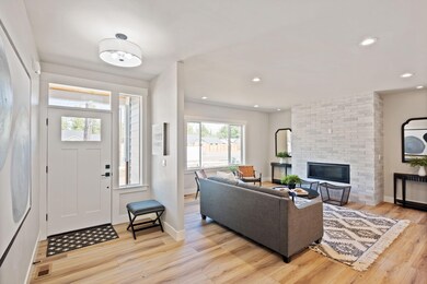 3-web-or-mls-51393EvansWay_JREP00002