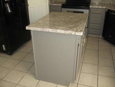KITCHEN ISLAND