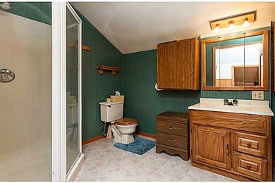 Master Bath/Spa.