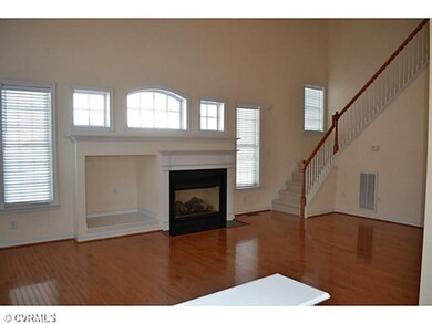 Den/Family/Great Room - Open family with so much r
