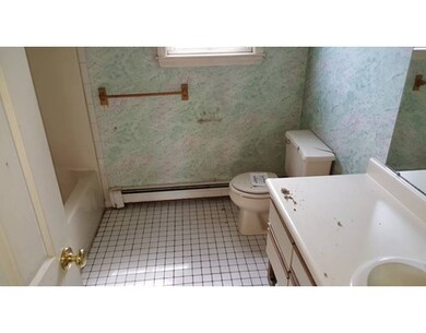 17 Lebanon St, Worcester, MA 01603 - photo 7