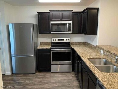 223 Manasota St, Fort Myers, FL 33913 - photo 3