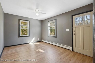 04-9 Jerrys Ln, Howell, NJ-4