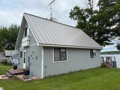 8826 Burnside Ave, Hale, MI 48739 - photo 3