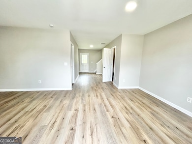 739 Wheel House Ln unit A, Monroe, GA 30655 - photo 3