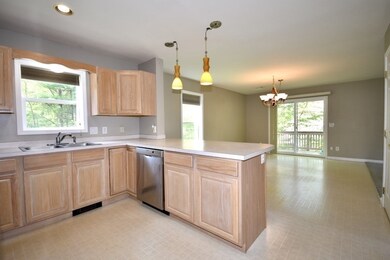 258 Old Westport Rd, North Dartmouth, MA 02747 - photo 4