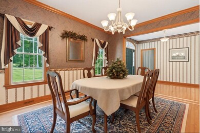 1795 Walnut Ln, Quakertown, PA 18951 - photo 5