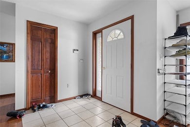 205 Veneze Dr, Pittsburgh, PA 15205 - photo 7