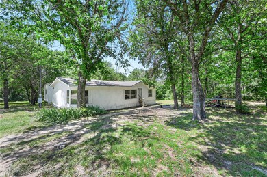 212 Finley Ct, Springtown, TX 76082 - photo 2