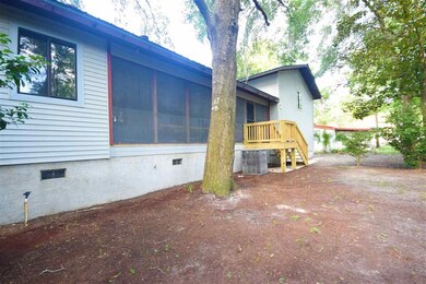 913 Central Ave, Steinhatchee, FL 32359 - photo 6