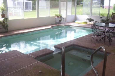 701 Gordon St W, Douglas, GA 31533 - photo 4