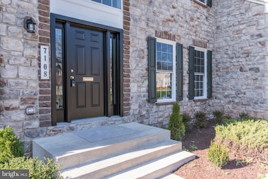 7108 Glen Pine St, Glenn Dale, MD 20769 - photo 4