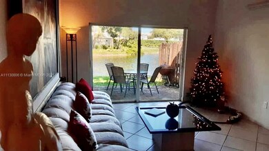 10929 NW 70th St, Doral, FL 33178 - photo 5