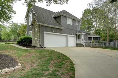 Great 3 car side entry garage, which will accomoda