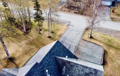 Paved Drive w/ Parking