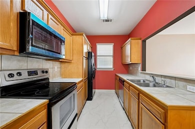 19104 Sandy Ln unit 14, Mandeville, LA 70471 - photo 3