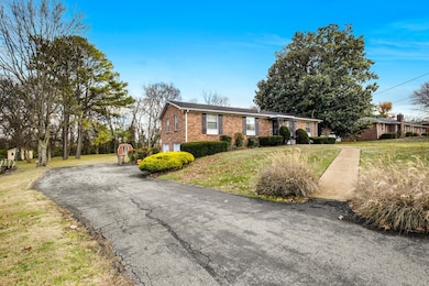 221 Freda Villa, Madison, TN 37115 - photo 2