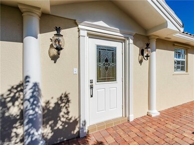 Leaded Glass Entry Door and upgraded Lamps welcome