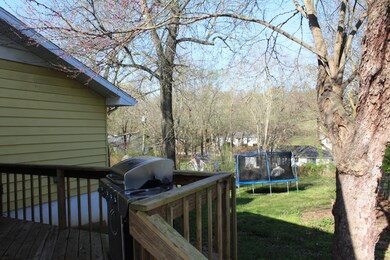 1301 S 5th Deck
