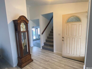 1148 La Via Way, Sparks, NV 89434 - photo 4