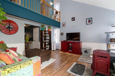 53 Derry St, MerriMacK, NH 03054 - photo 7