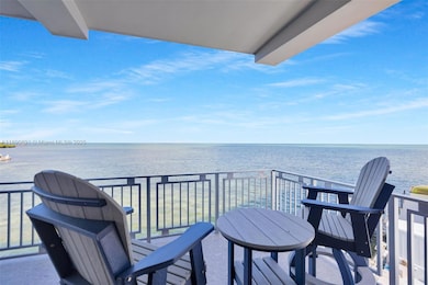 257 Normandy Dr, Tavernier, FL 33070 - photo 2