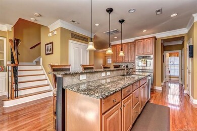 Wonderful space for the family chef. Granite, SS a