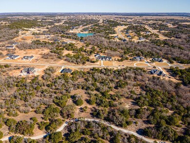 1236 Eagles Bluff Dr, Weatherford, TX 76087 - photo 4