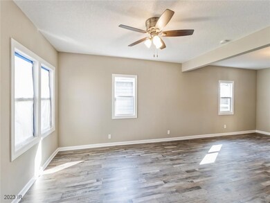 2521 Logan Ave, Des Moines, IA 50317 - photo 3