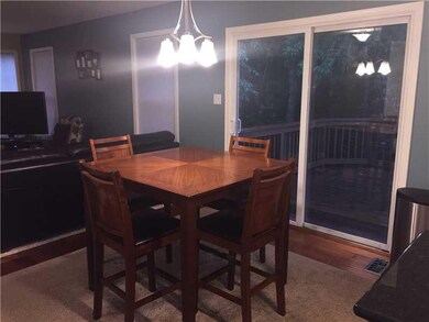 Kitchen. Eat in Kitchen Area