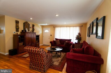 8816 Allenswood Rd, Randallstown, MD 21133 - photo 5