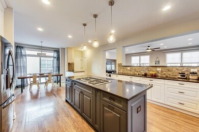 2236 Fielding Dr, Glenview, IL 60026 - photo 5