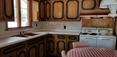 480 Mcgregor Rd, Vanderbilt, MI 49795 - photo 7