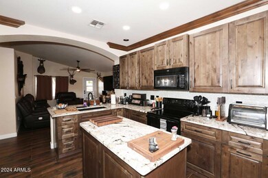 Kitchen-Island