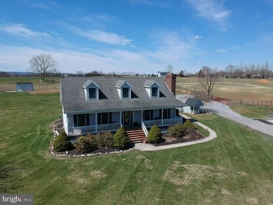 2735 Greensburg Rd, Martinsburg, WV 25404 - photo 2