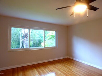 1529 Azalea Terrace unit 1, Jacksonville, FL 32205 - photo 4