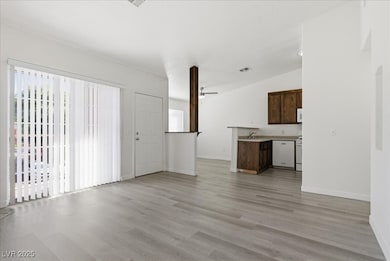 4730 E Craig Rd unit 2154, Las Vegas, NV 89115 - photo 3