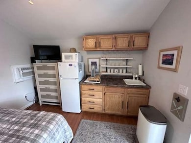 277 Weirs Blvd unit 6, Laconia, NH 03246 - photo 3