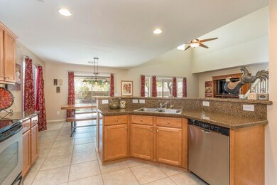 7) KITCHEN
