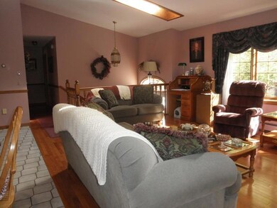 264 Williams Rd 005