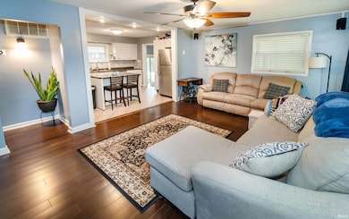 6066 Indian Dr, Newburgh, IN 47630 - photo 3