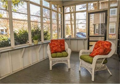 140 W Wayne Ave, Wayne, PA 19087 - photo 3