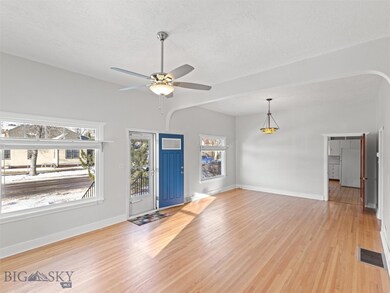 Living Room/Dining Room