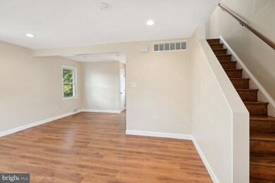 804 Quade St, Oxon Hill, MD 20745 - photo 5