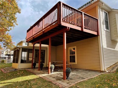 Deck off Kitchen w/Retractable Awning