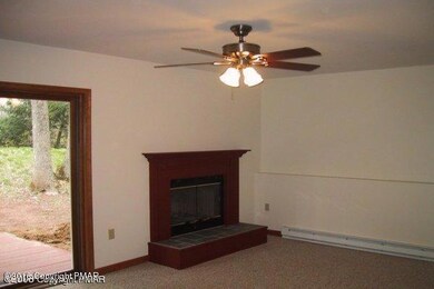 1112 Acorn Dr, Kunkletown, PA 18058 - photo 3