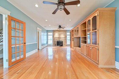 209 Grape St, Hammonton, NJ 08037 - photo 3