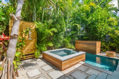 1311 Pine St-9