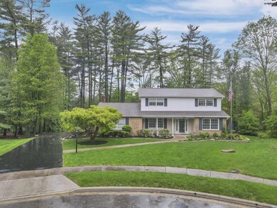 835 Nob Hill Ct