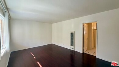 1254 Smithwood Dr unit 1/2, Los Angeles, CA 90035 - photo 4